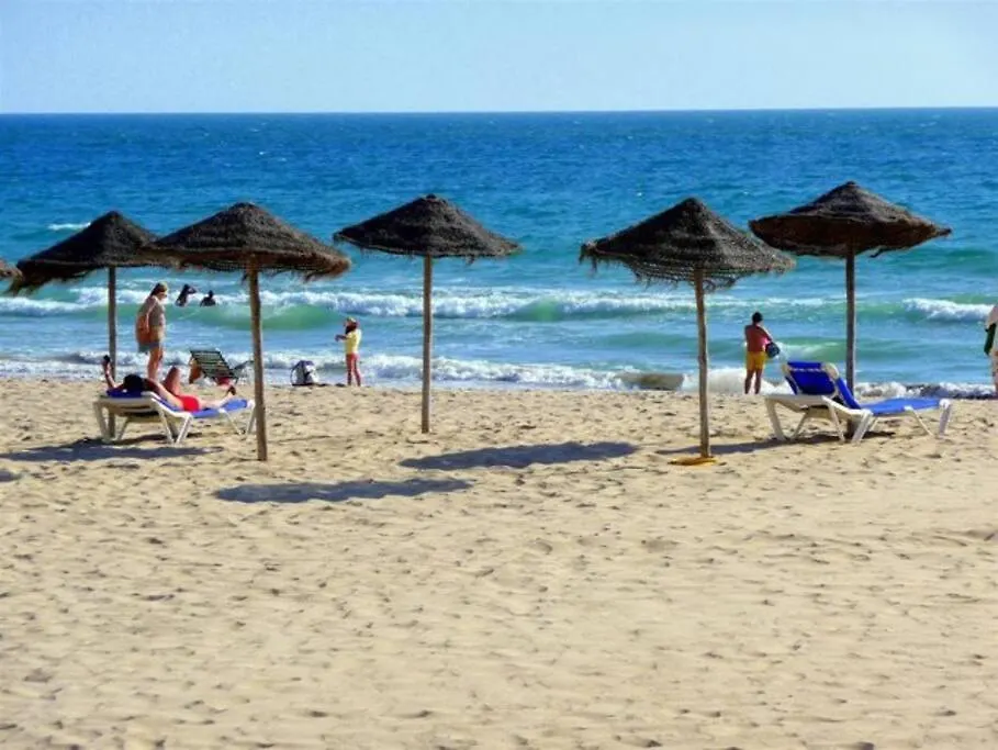 Apartamento La Portena, 200 Ms De Playa Victoria カディス 0*,  スペイン